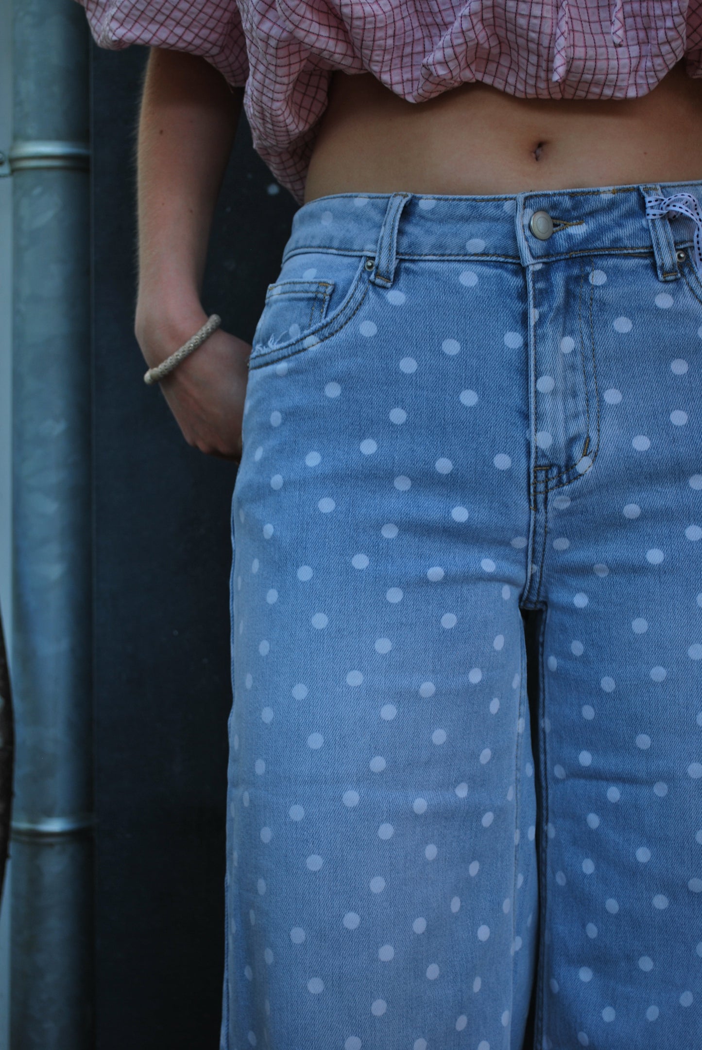 Floor Jeans