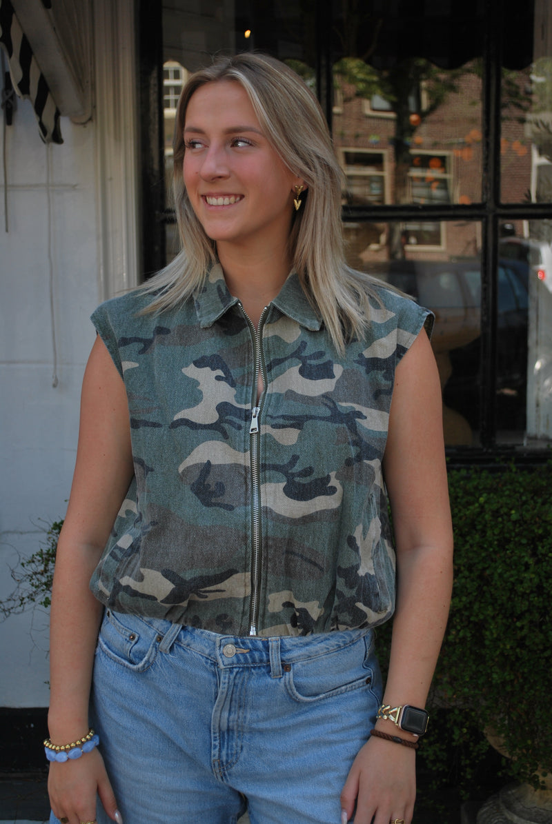 Ambika Akke Gilet - Camouflage